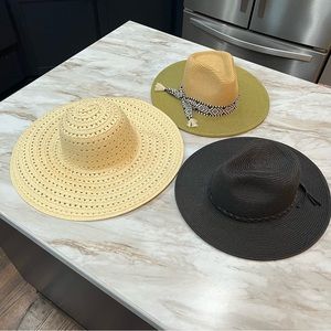 Lot of three straw packable hats